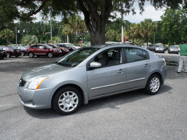 Photo of 2011 Nissan Sentra