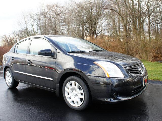 Photo of 2010 Nissan Sentra