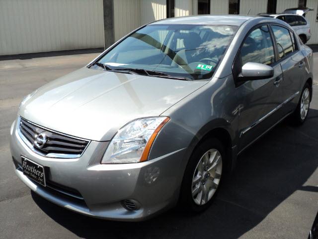 Photo of 2010 Nissan Sentra