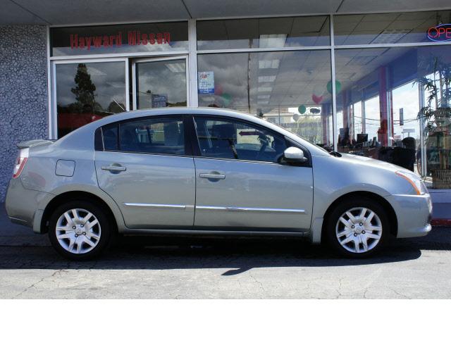 Photo of 2011 Nissan Sentra