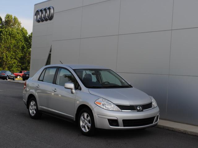 Photo of 2008 Nissan Versa