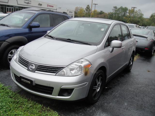 Photo of 2007 Nissan Versa