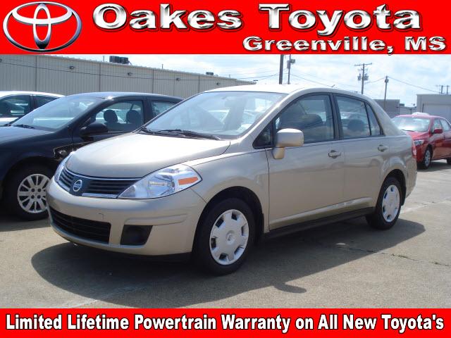 Photo of 2009 Nissan Versa