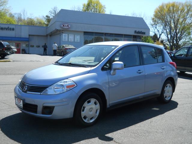 Photo of 2009 Nissan Versa