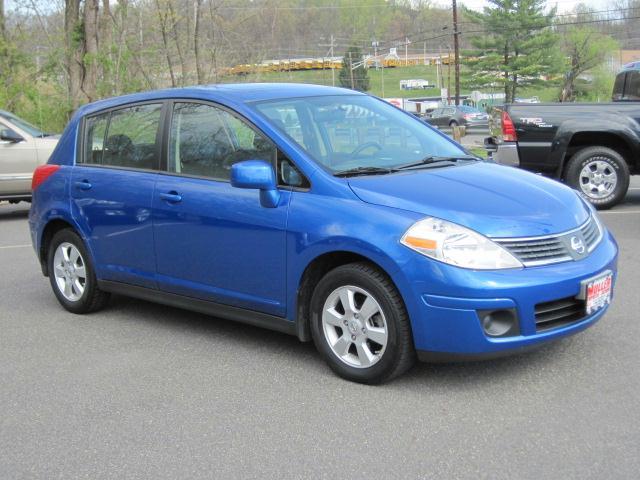 Photo of 2009 Nissan Versa