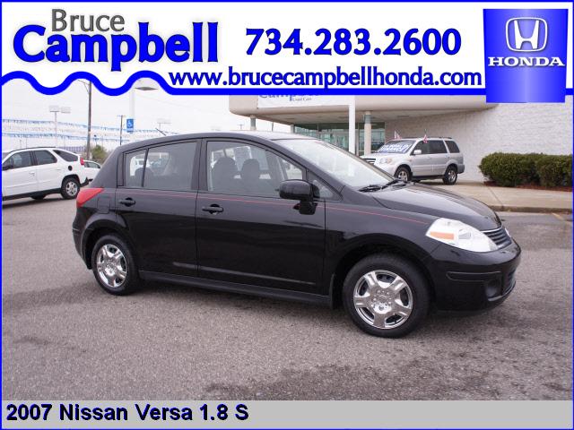 Photo of 2007 Nissan Versa