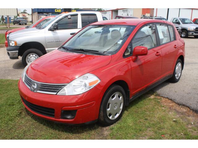 Photo of 2007 Nissan Versa