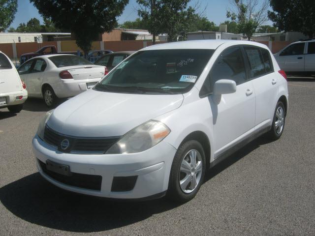 Photo of 2007 Nissan Versa