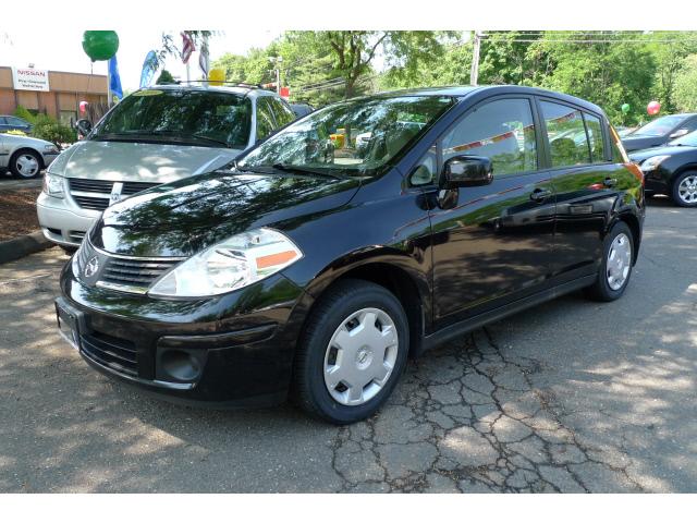 Photo of 2007 Nissan Versa