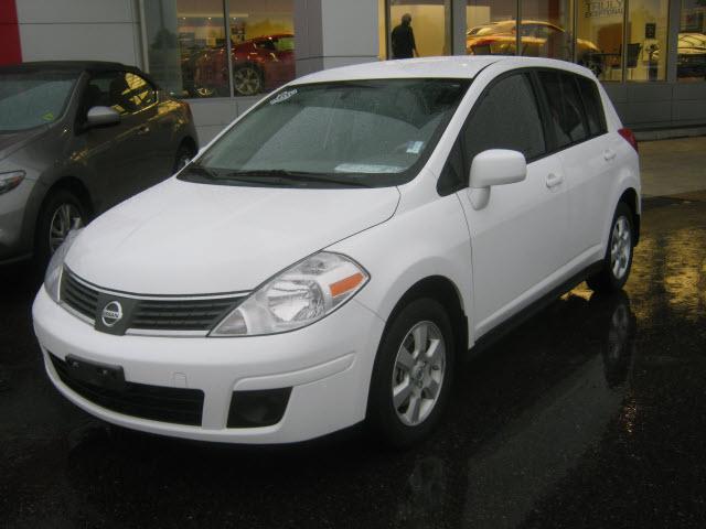 Photo of 2009 Nissan Versa