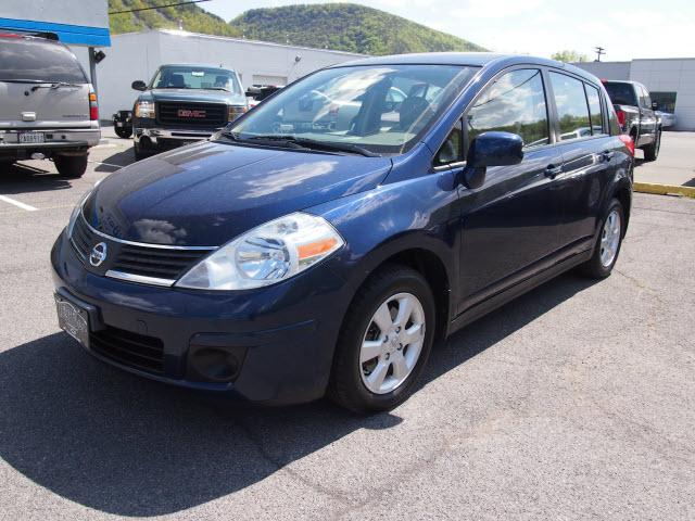 Photo of 2007 Nissan Versa