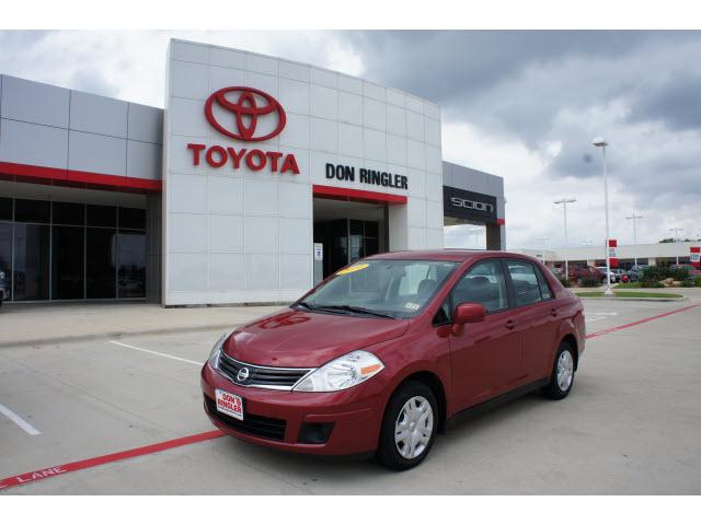 Photo of 2010 Nissan Versa