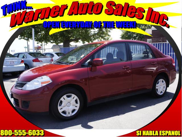 Photo of 2010 Nissan Versa