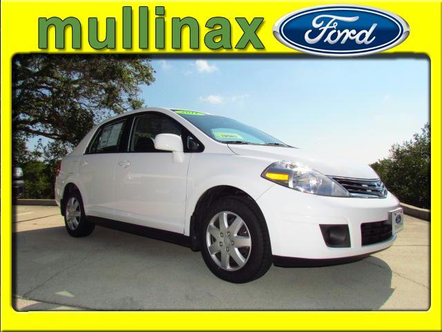 Photo of 2011 Nissan Versa