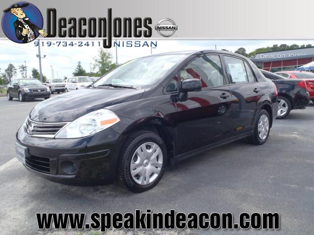 Photo of 2010 Nissan Versa