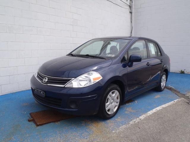 Photo of 2011 Nissan Versa