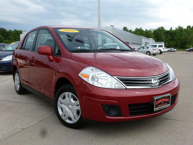 Photo of 2011 Nissan Versa
