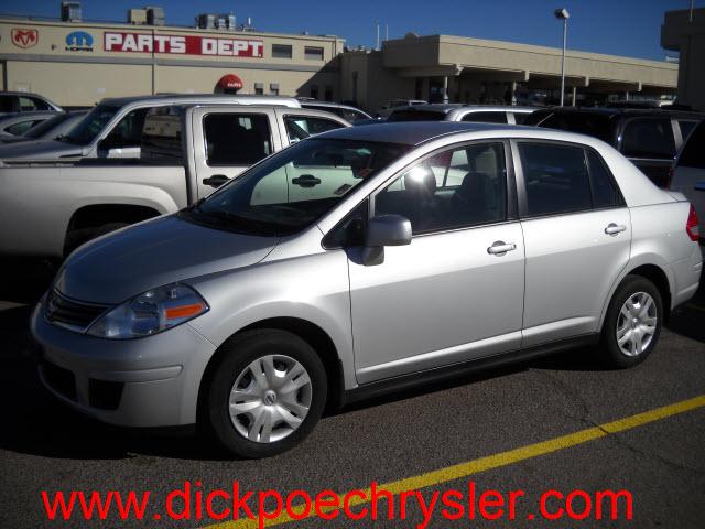 Photo of 2010 Nissan Versa