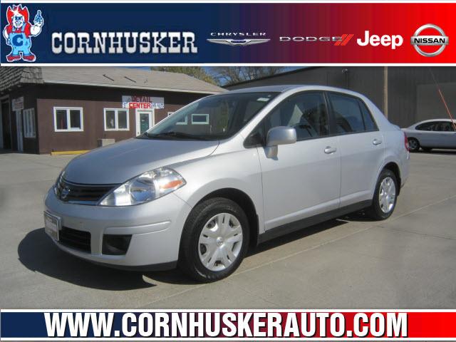 Photo of 2010 Nissan Versa