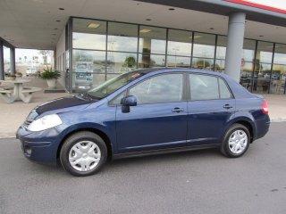 Photo of 2010 Nissan Versa