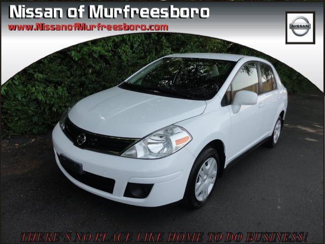 Photo of 2010 Nissan Versa