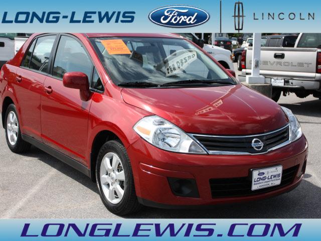 Photo of 2010 Nissan Versa