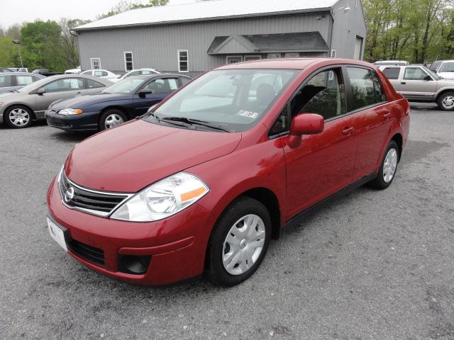 Photo of 2011 Nissan Versa