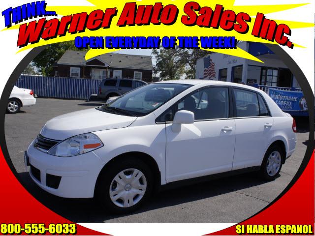Photo of 2011 Nissan Versa