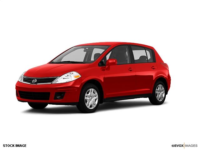 Photo of 2010 Nissan Versa