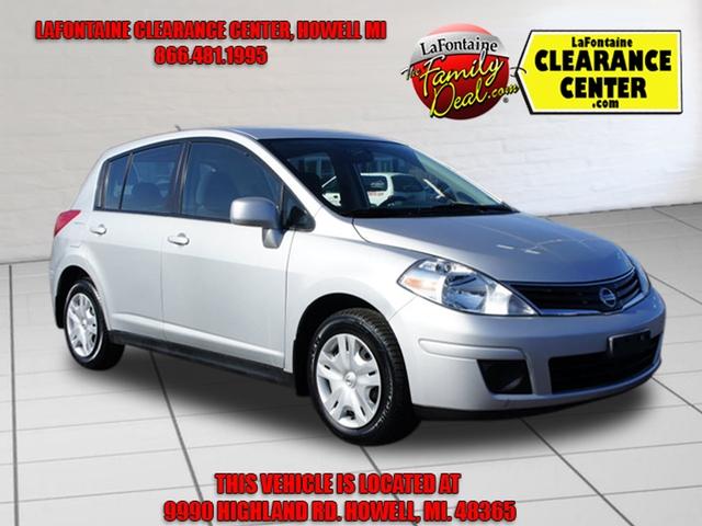Photo of 2010 Nissan Versa