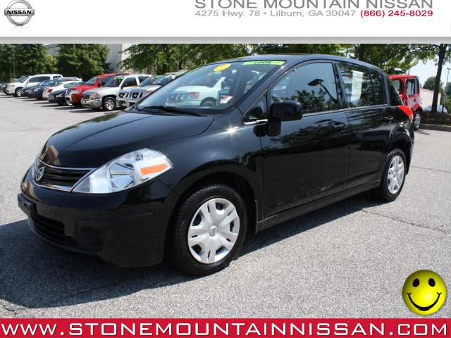 Photo of 2011 Nissan Versa