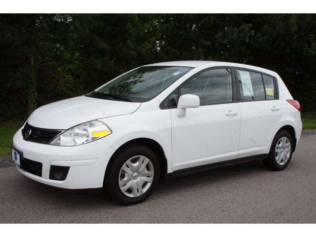 Photo of 2011 Nissan Versa