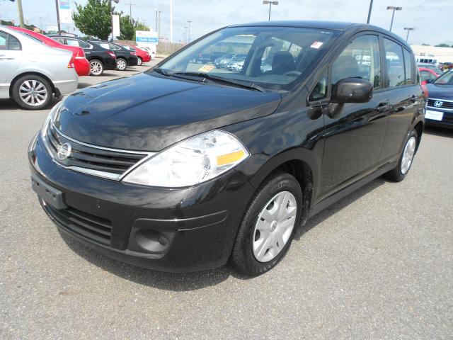 Photo of 2012 Nissan Versa