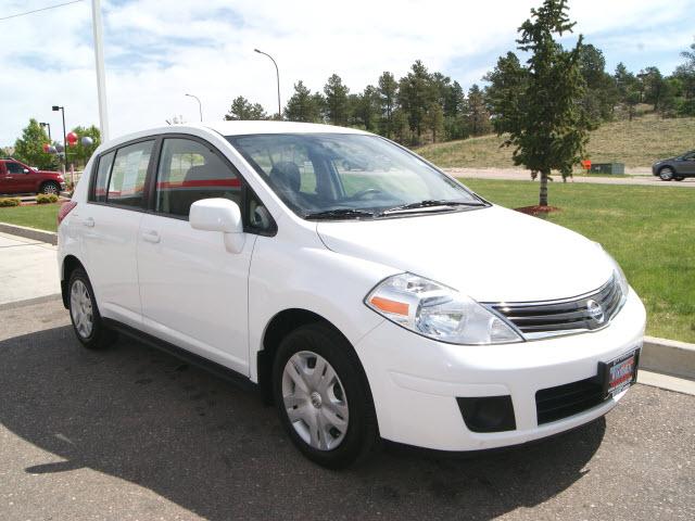 Photo of 2011 Nissan Versa