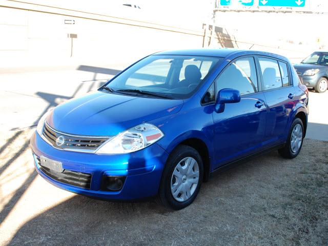 Photo of 2011 Nissan Versa