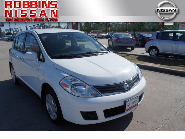 Photo of 2011 Nissan Versa