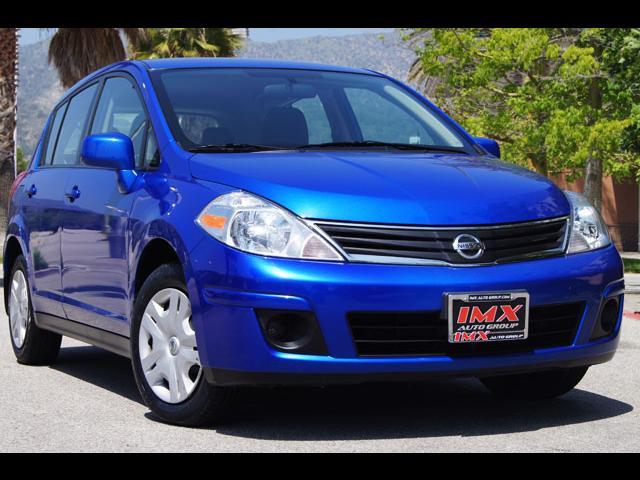 Photo of 2011 Nissan Versa