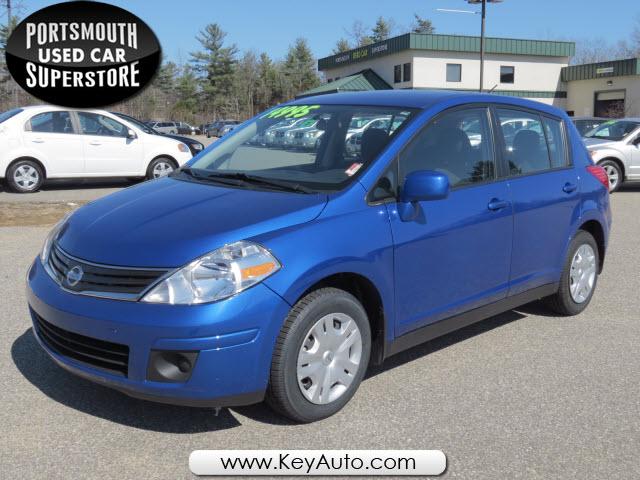 Photo of 2011 Nissan Versa