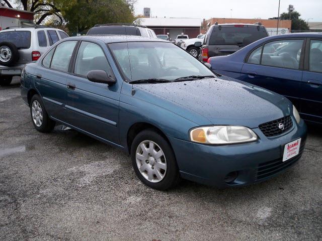 Photo of 2002 Nissan Sentra