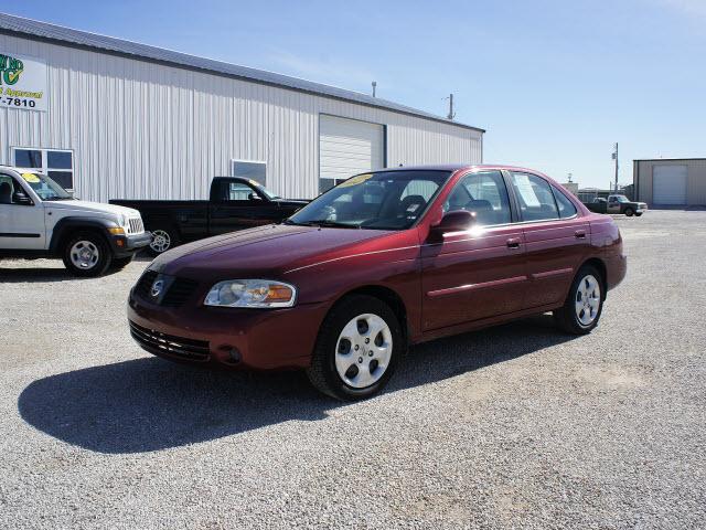 Photo of 2004 Nissan Sentra