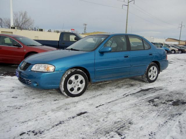 Photo of 2004 Nissan Sentra