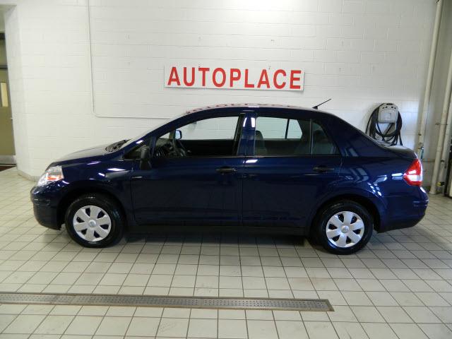 Photo of 2009 Nissan Versa