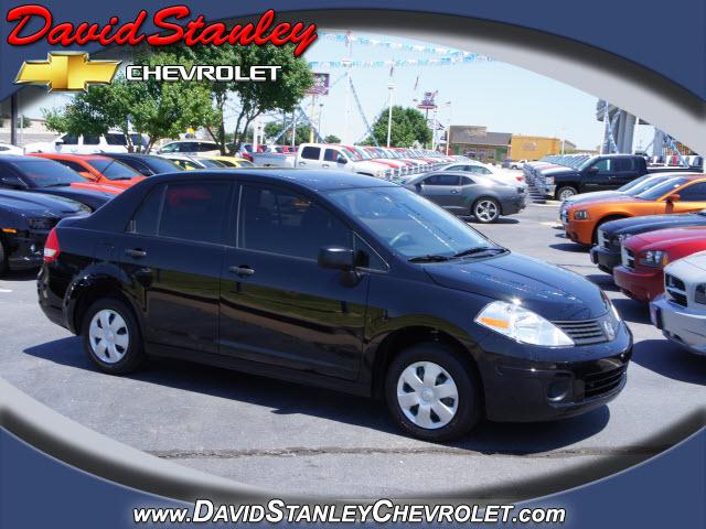 Photo of 2011 Nissan Versa