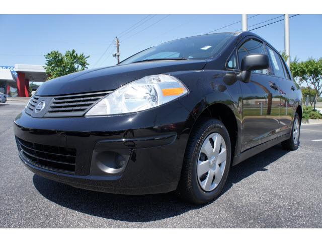 Photo of 2011 Nissan Versa