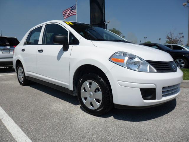 Photo of 2011 Nissan Versa