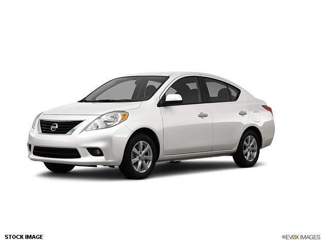 Photo of 2012 Nissan Versa