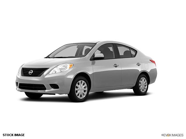 Photo of 2012 Nissan Versa