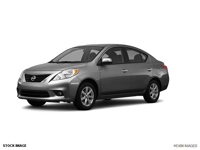 Photo of 2012 Nissan Versa