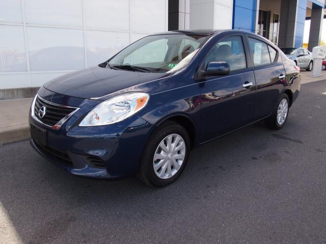 Photo of 2012 Nissan Versa