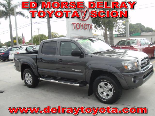 Photo of 2010 Toyota Tacoma